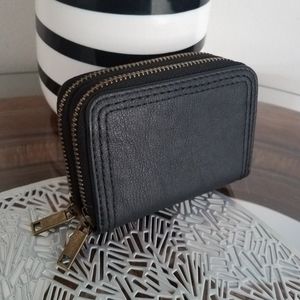 Universal Thread Double Zip Around Black Wallet